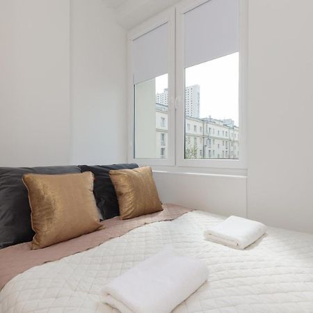 Fashionable City Center Apartment By Noclegi Renters Warszawa Zewnętrze zdjęcie